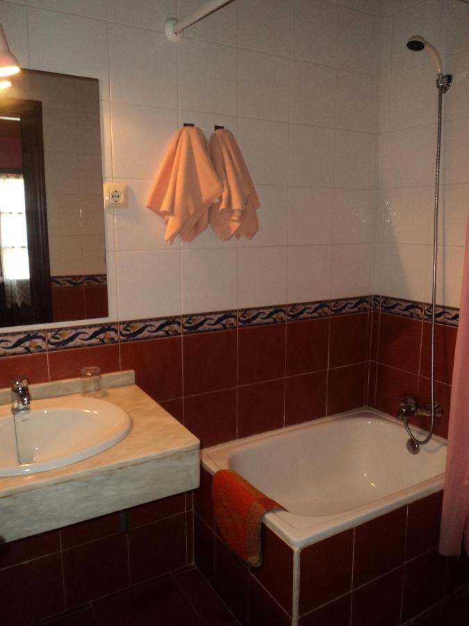 Hotel Rural La Casona Del Fraile 코룬가 외부 사진
