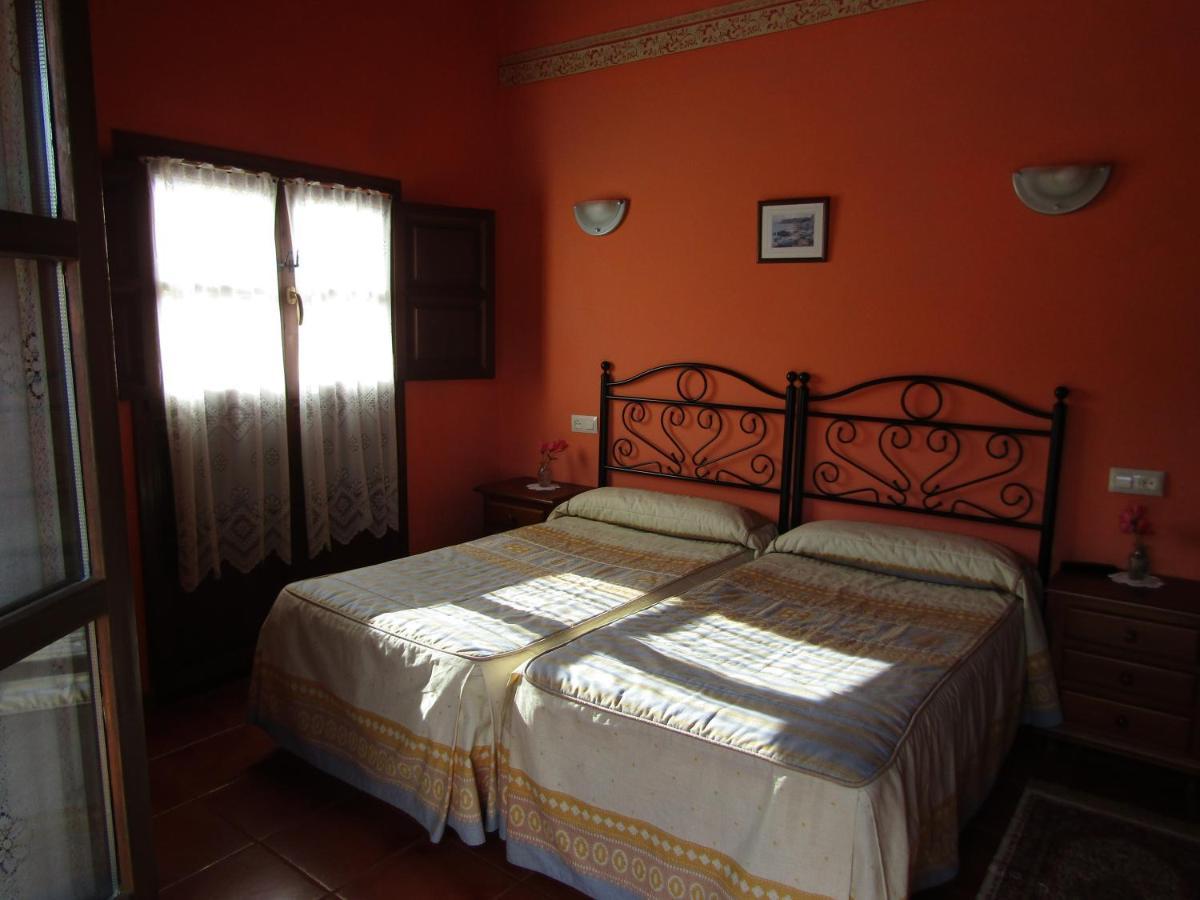 Hotel Rural La Casona Del Fraile 코룬가 외부 사진