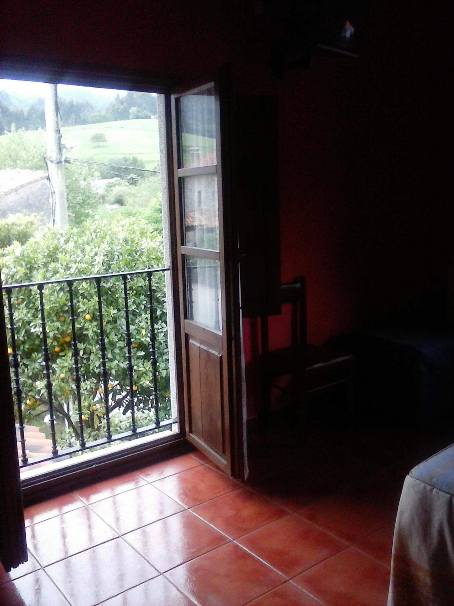 Hotel Rural La Casona Del Fraile 코룬가 외부 사진
